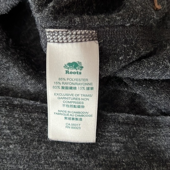 Roots l Rayon Blend Black Tee - Picture 6 of 6